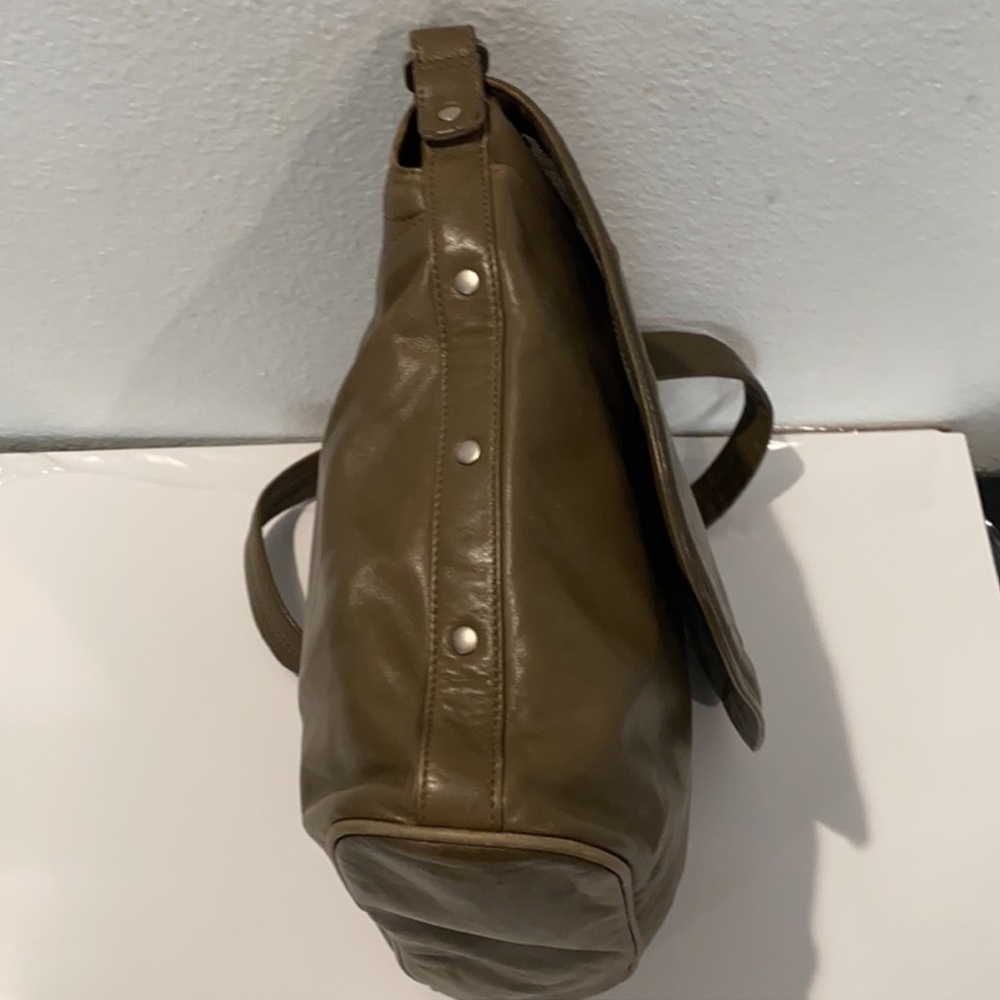 HOBO Olive Crossbody Leather Messenger Bag - Picture 7 of 13